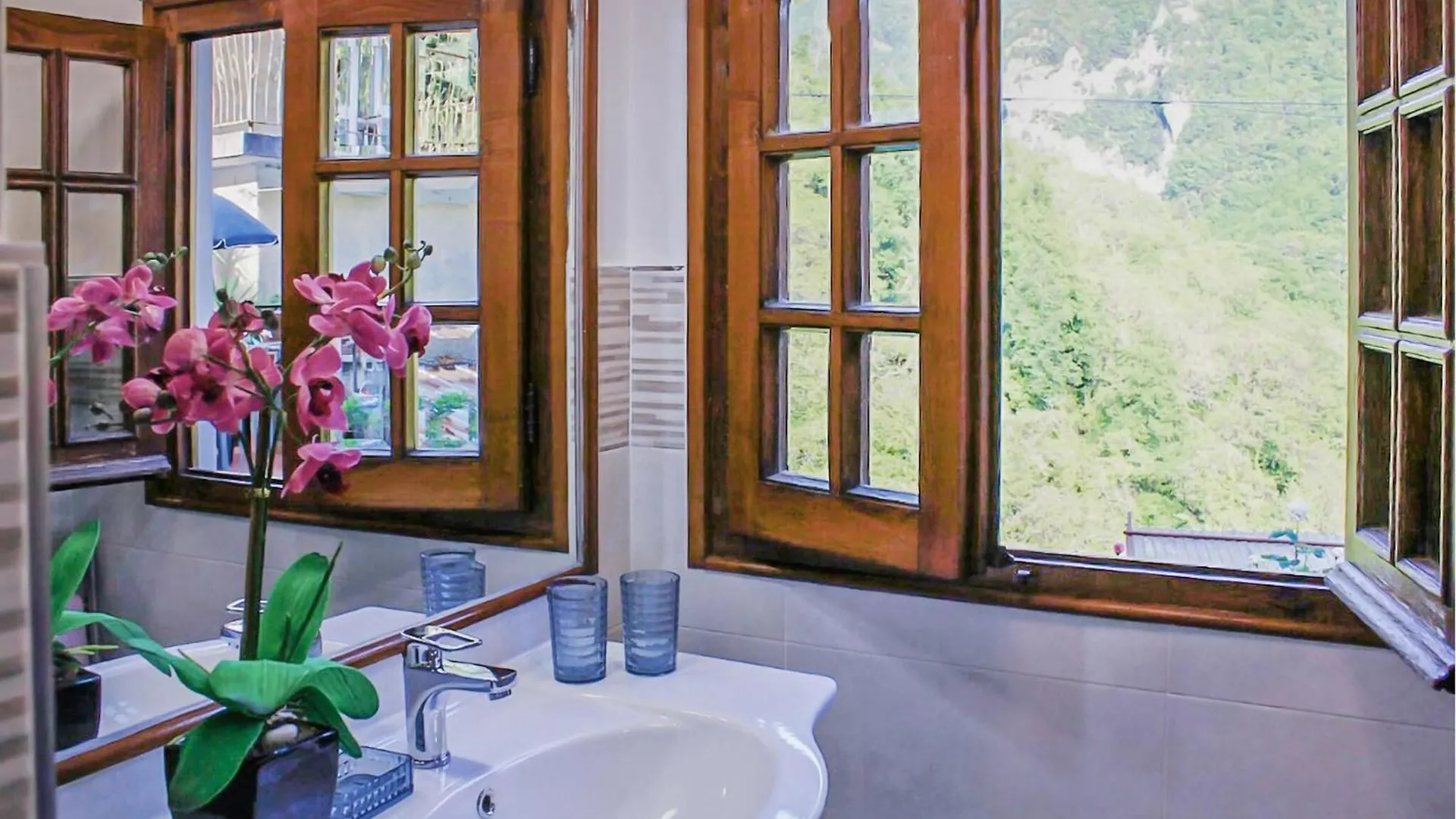 Pet Friendly Home In Casoli Casoli  Italy